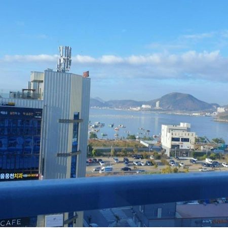 Yeosu Hotel First City エクステリア 写真