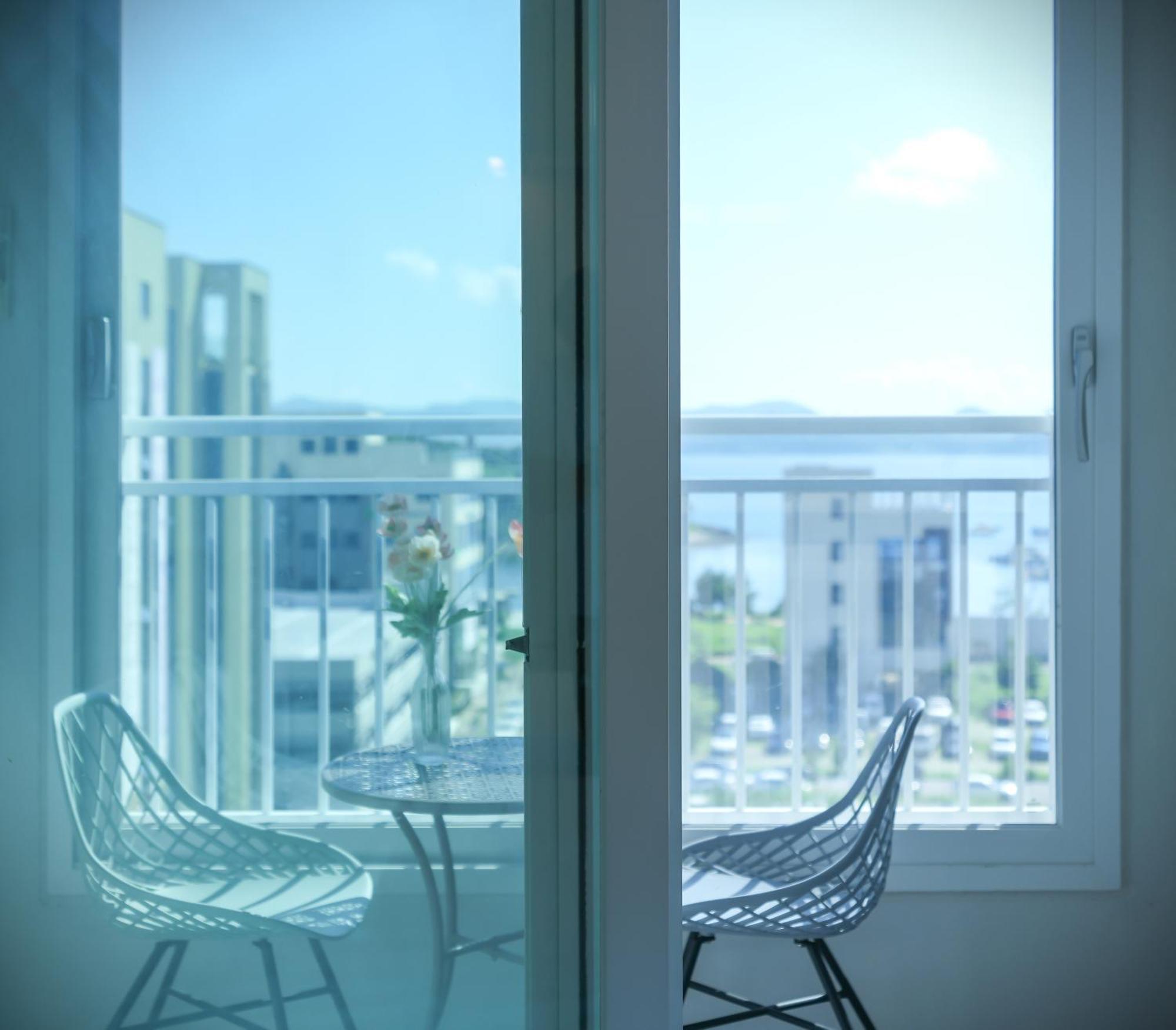 Yeosu Hotel First City エクステリア 写真