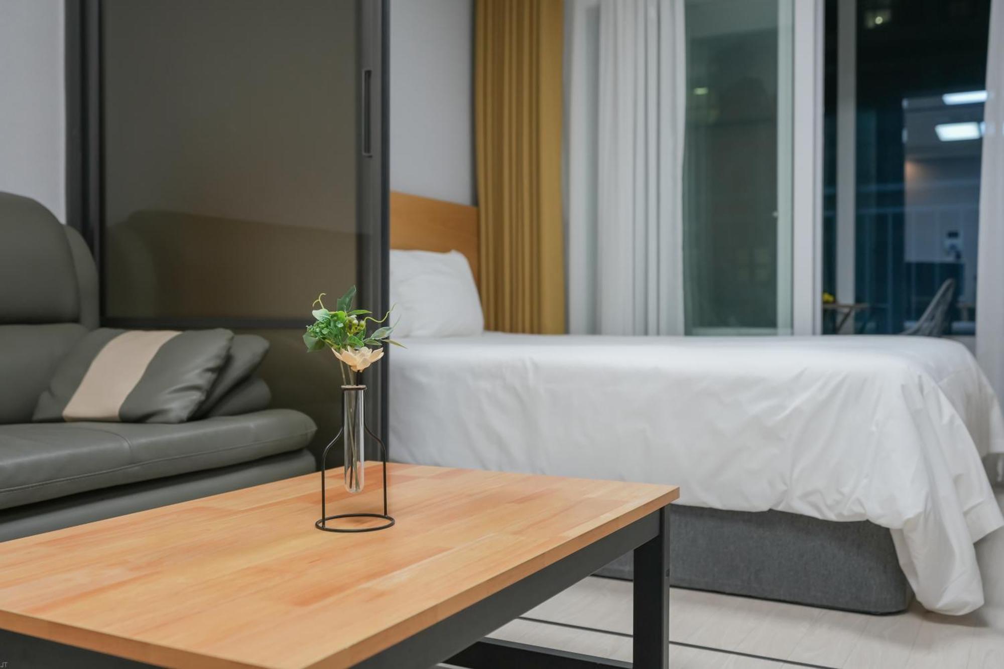 Yeosu Hotel First City エクステリア 写真